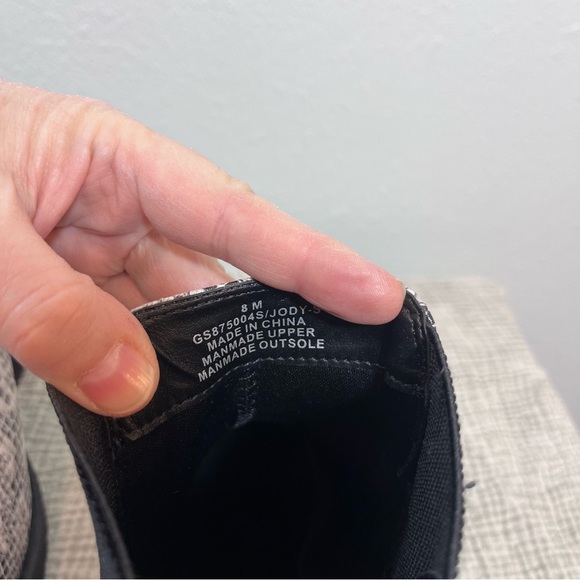 MIA Jody Snakeskin Lug Sole Booties size 8 Women’s Brand New- No Box - Picture 5 of 13